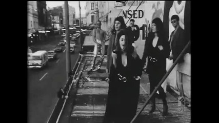 Chantoozies - Walk On (1990)