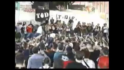 Throwdown - Family (live ft. Brandan Schieppati) bg subs 