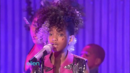 Willow Smith - Whip My Hair ( Ellen Show Live ) 