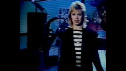 Kim Wilde - Kids In America