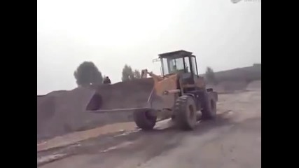 6 years old afghanistan child makes backhoe