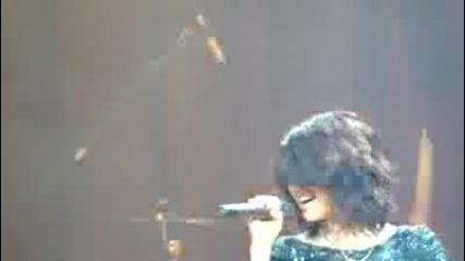 selena gomez crush live