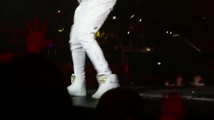 (2013) Justin Bieber - All Around The World (official) ft. Ludacris