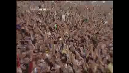 Fatboy Slim Gig At Brighton Beach 250000 People 