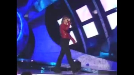 Kelly Clarkson Miss Independent Live Short Version American Idol 2003 
