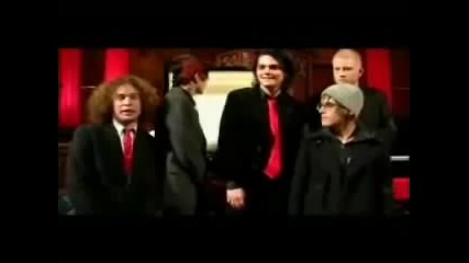 Frank Iero in the coffin xd