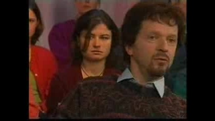 Dutch Tv presenter wont stop laughing 