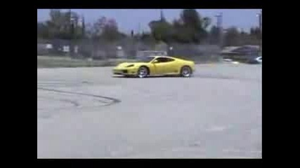 Ferrari Vs Lamborghini Много Яко Video