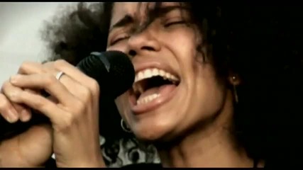 Nneka - Heartbeat (official Video) 