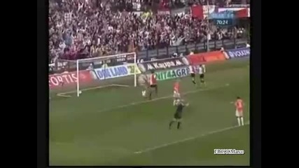 Dirk Kuyt en Salomon Kalou 