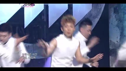 Jang Woo Hyuk - Time Is [ L ]over ~ Music Bank (27.05.11)