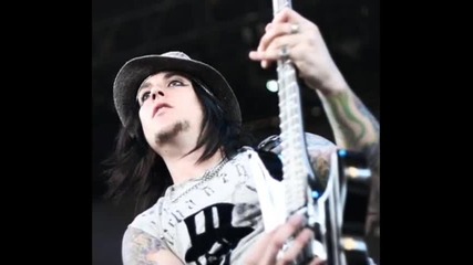 Synyster Gates! 
