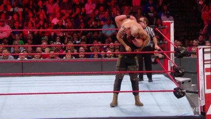 Braun Strowman vs. Cesaro: Raw, March 19, 2018