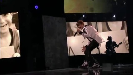 изпълнение Justin Bieber - Pray Ama Music Awards 2010