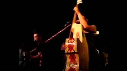The Horrorpops - Walk Like A Zombie