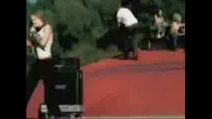 Avril Lavigne - Complicated
