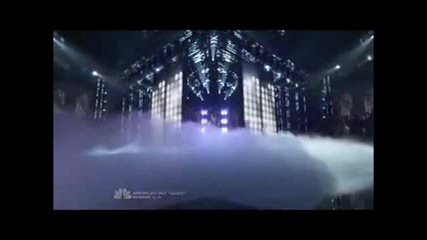Justin Bieber-boyfriend Performance at The Voice