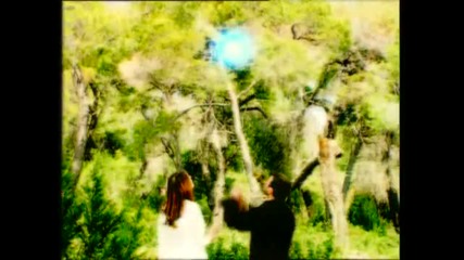 Giannis Ploutarxos - Enas Theos [high Quality]