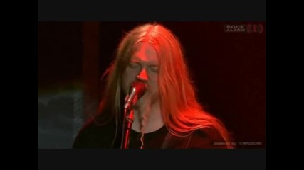 Nightwish - While Your Lips Are Still Red