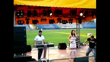 Dj Project - Doua anotimpuri (live in Tg Jiu, 2008)