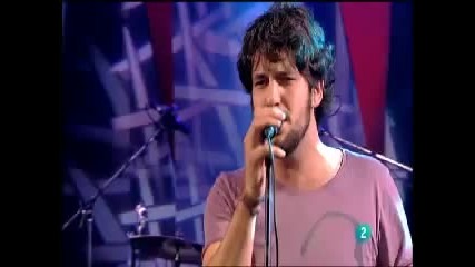 Aliviados - Paco Cifuentes (los Conciertos de Radio 3, 29 - 4 - 2010) 
