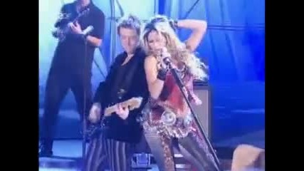 Shakira Whenever, Wherever (live)