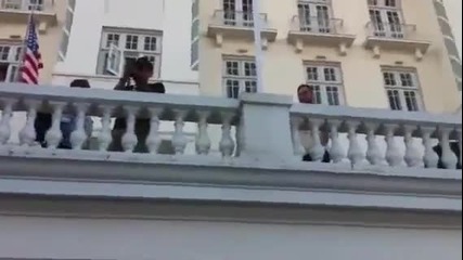 Лудите фенки на Джъстин в Рио Де Жанейро