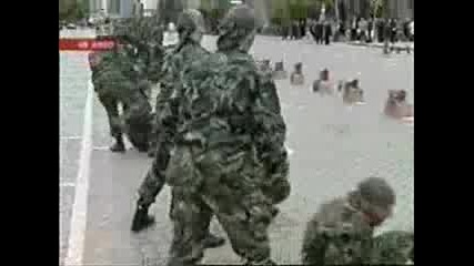 За изпълнение на ката с автомат - За бой готов 