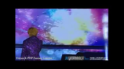 Exo M (chen and Luhan) - What Is Love @dream K Pop Fantasy Concert