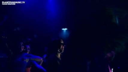 Modana feat. Carlprit - Party Crash @ Official Video @