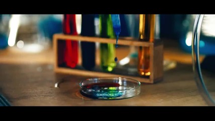 Steve Aoki feat. Machine Gun Kelly - Free the Madness (official Video)