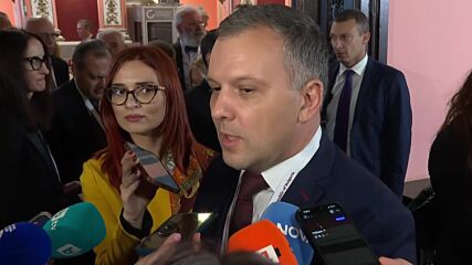 Николай Наденов заяви, че е поискал кадрова справка от Върховната касационна прокуратура, но тя е била непълна