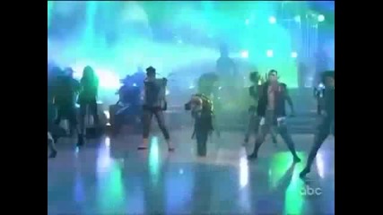 Miley Cyrus - Cant Be Tamed - Live - Dancing With The Stars (hq) 