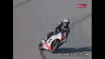 Много Бoлезнено Падане С Мотор!!!