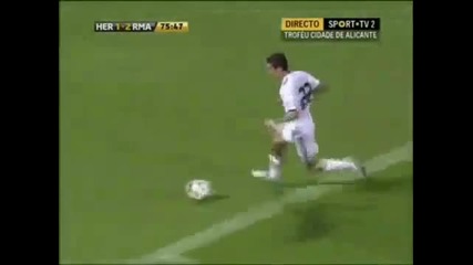 Hercules Vs Real Madrid 1 - 3 - All Goals & Match Highlights - August 22 2010 - [hq] - Friendly