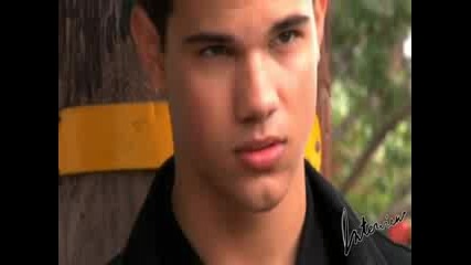 New ] Interview Taylor Lautner New Moon
