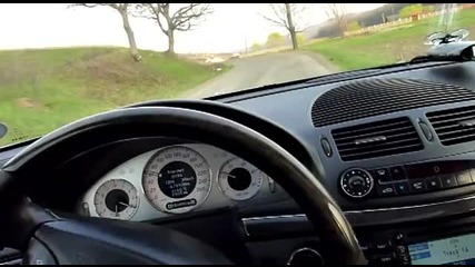 Driving Mercedes E - klasse w211 E270cdi - Distronic Use 