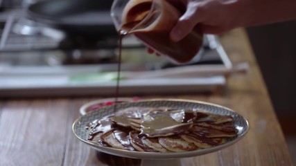 Франсишко Морейра | Палачинки с шоколадов сос
