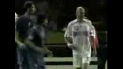 Zidane Удря С Глава Матераци