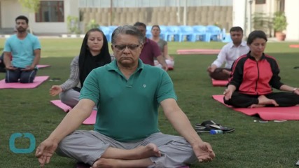 Advanced Yoga Poses You Should not Try at Home (yet)