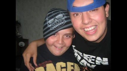 Azzz & Vili