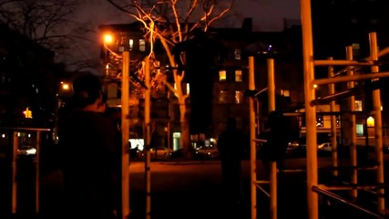 Bar-barians - training on the bars (2013)