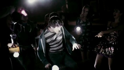 Selena Gomez & The Scene - Hit The Lights
