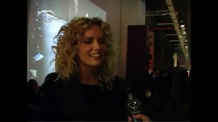 fashiontv Ftv.com - Front Door Woman Cnc Costume National Fall Winter 2009 - 10 