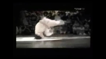 Breakdancing 