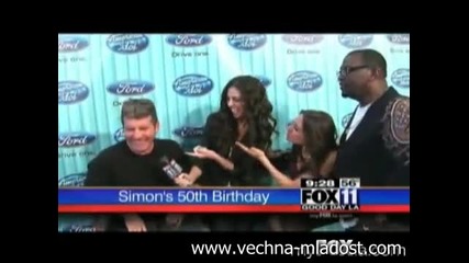 Симон от American Idol ползва Г - к Спа 