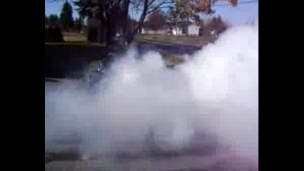 YAMAHA R1 Burnout