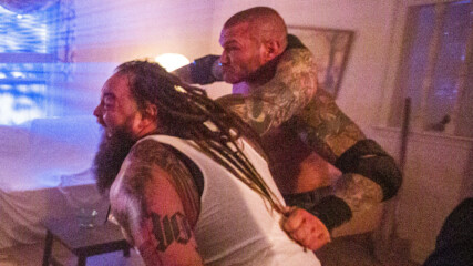 Randy Orton vs. Bray Wyatt – House of Horrors Match: WWE Payback 2017 (Full Match)