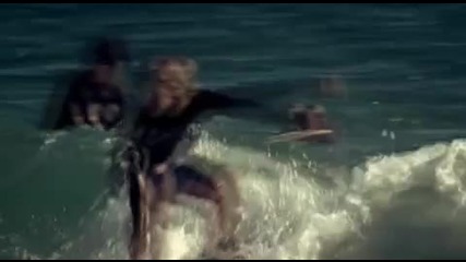 Cody Simpson - iyiyi (official Music Video) 