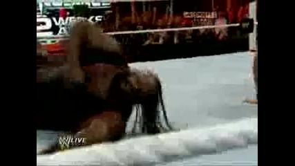 Wwe Raw 10.10.2011 Randy Orton vs Mark Henry